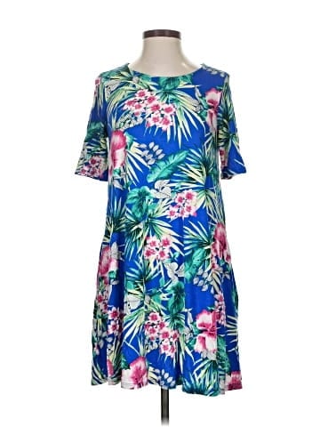 Agnes & Dora Casual Dress (view 1)