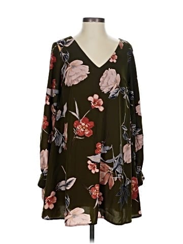Miami Casual Dress (view 1)