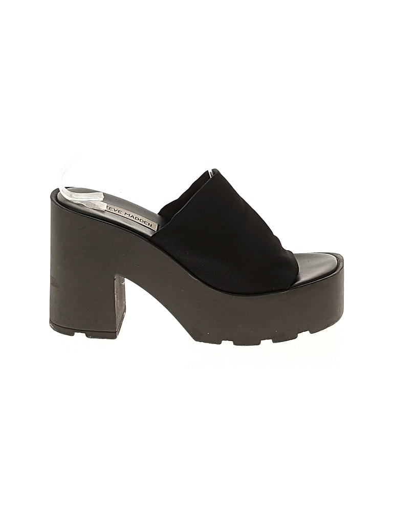 Pre-owned Steve Madden Sandals In Black