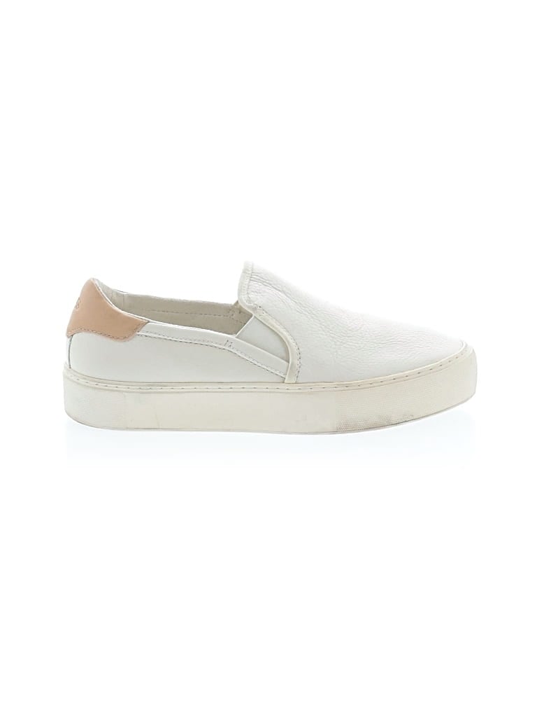 Pre-owned Ugg Sneakers In White