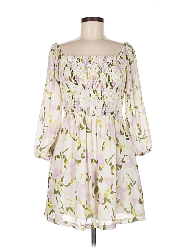 Pre-owned Lost + Wander Casual Dress In White