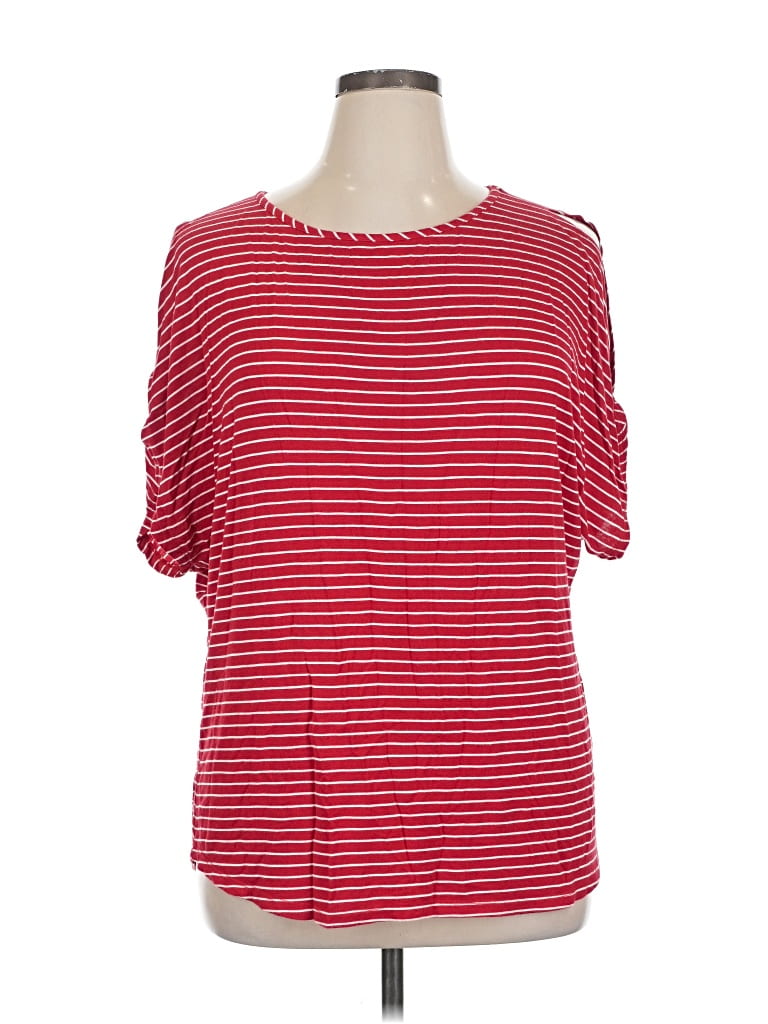 Pre-owned Colette Short Sleeve T-shirt In Red