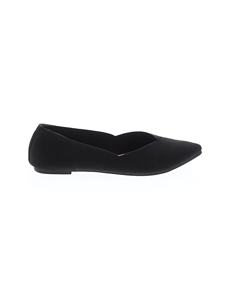 Pre-owned Kelly & Katie Flats In Black