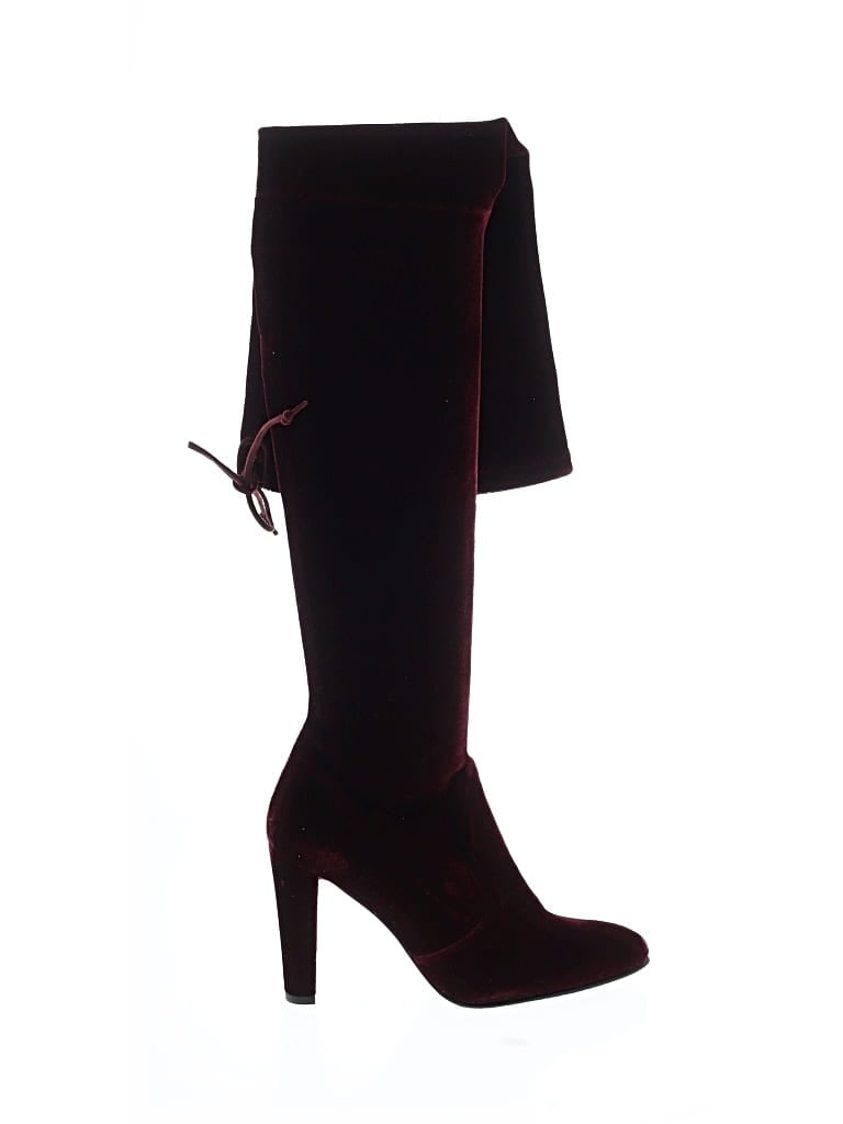 Pre-owned Stuart Weitzman Boots In Burgundy