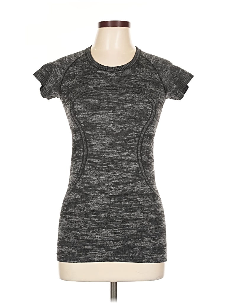 Pre-owned Lululemon Athletica Short Sleeve Top Black Keyhole Neckline Tops