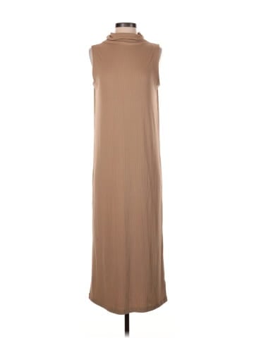 Mod Ref Casual Dress (view 1)