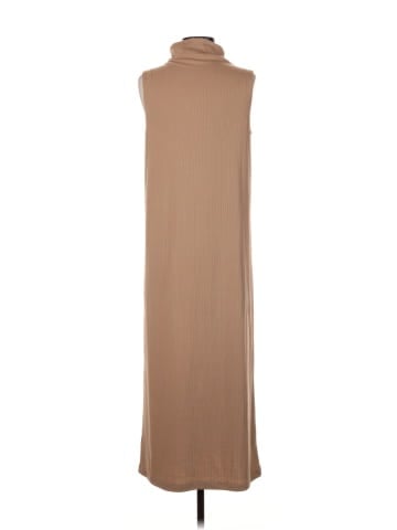 Mod Ref Casual Dress (view 2)