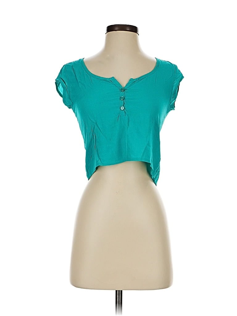 Click to view more detailed imagery on our partner's website Pre-owned Wet Seal Short Sleeve Top Teal Keyhole Neckline Tops In Blue