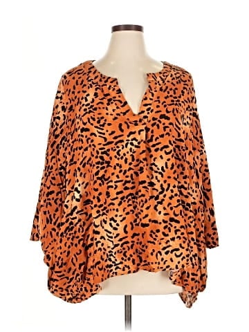 Emily Wonder 3/4 Sleeve Blouse (view 1)