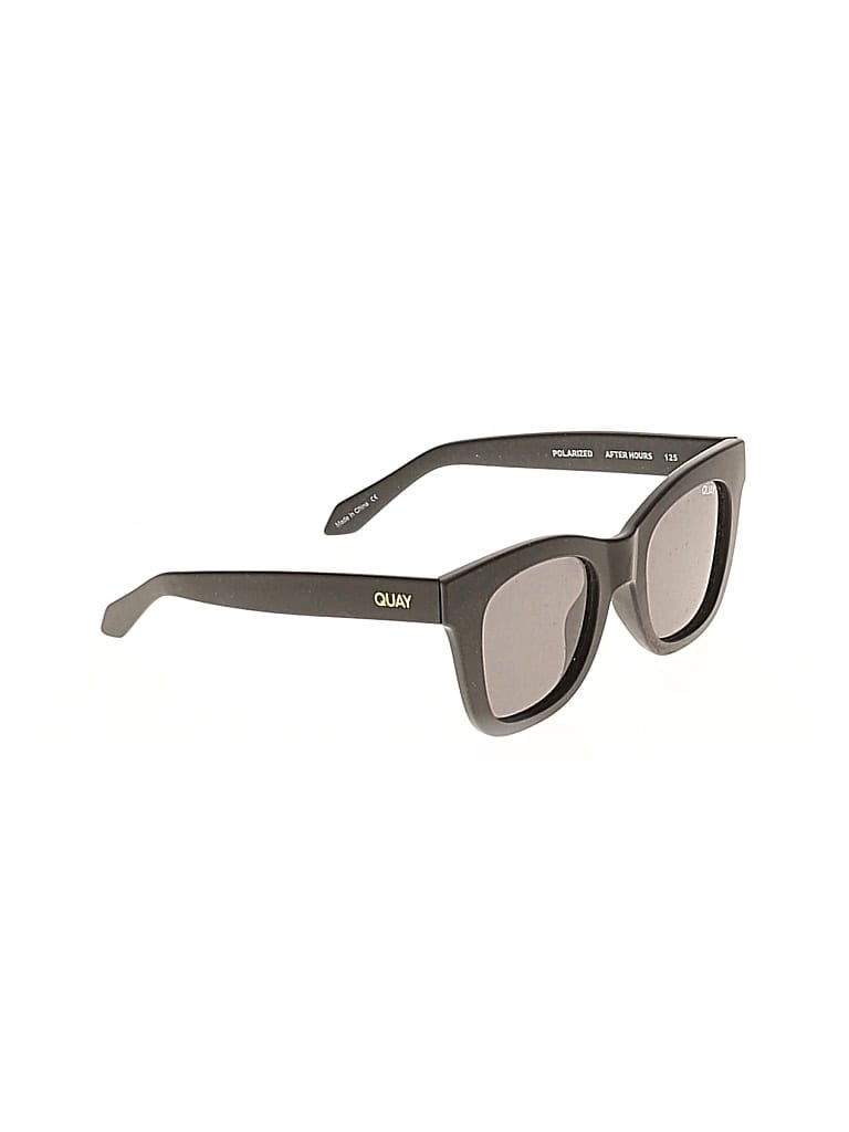 Pre-owned Quay Sunglasses In Black