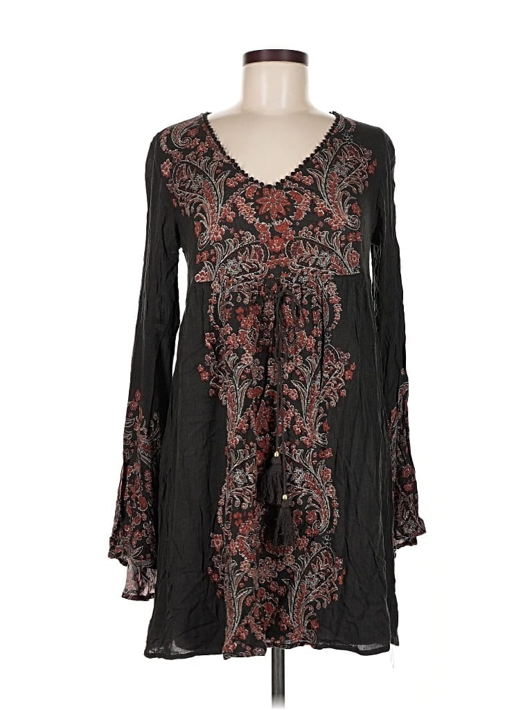 Pre-owned Xhilaration Casual Dress In Black