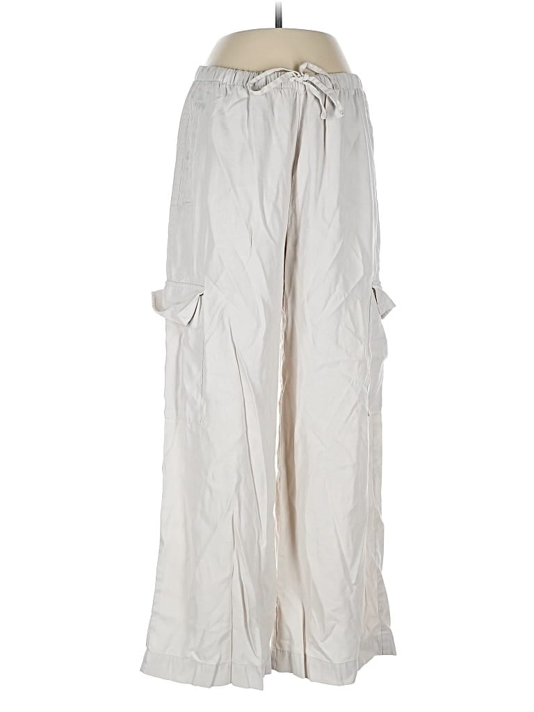 Pre-owned Old Navy Cargo Pants In White