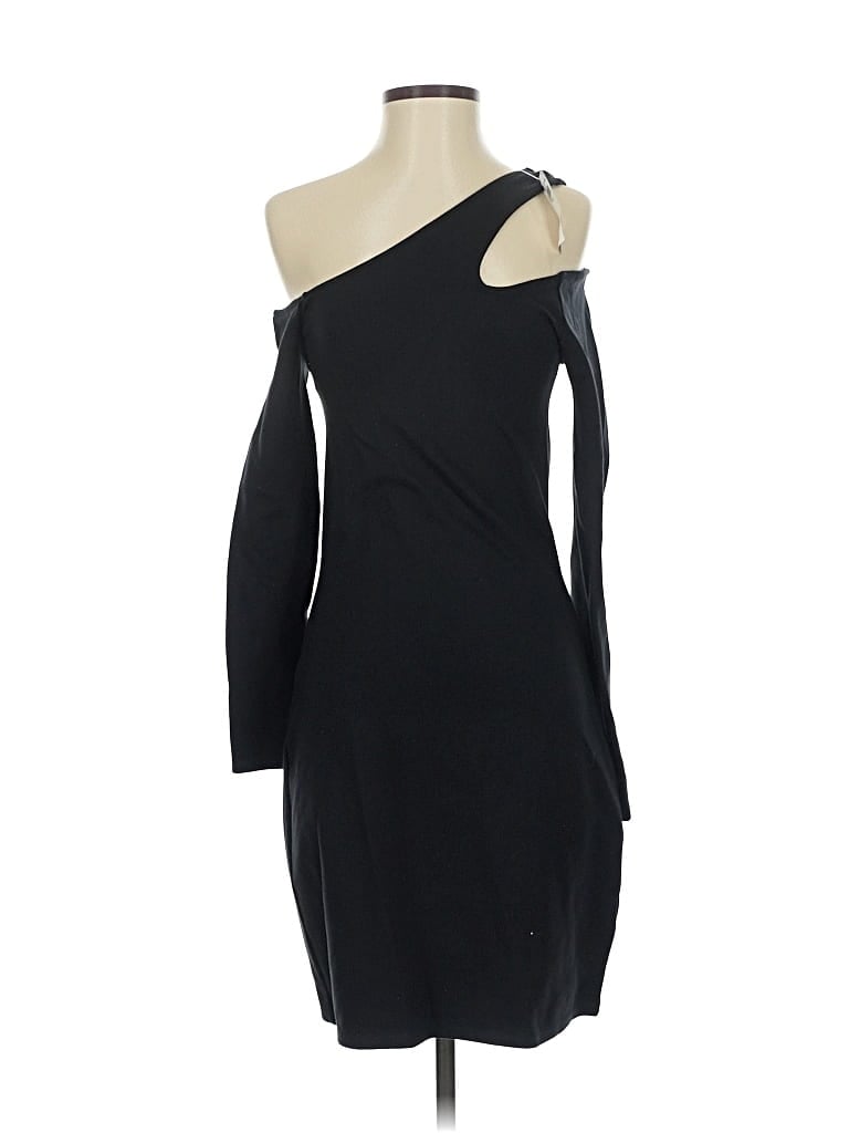 Click to view more detailed imagery on our partner's website Pre-owned Abercrombie & Fitch Cocktail Dress In Black