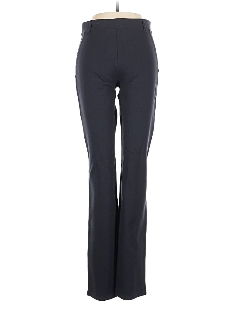 Pre-owned Quince Active Pants In Black