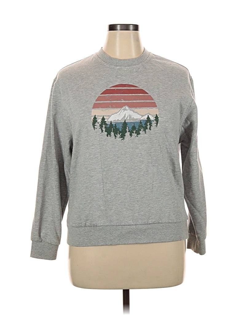 Pre-owned Mountain And Isles Sweatshirt In Gray