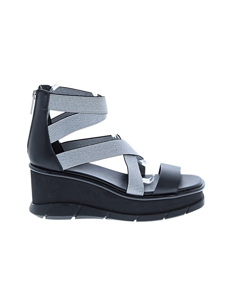 Pre-owned Sorel Wedges In Black