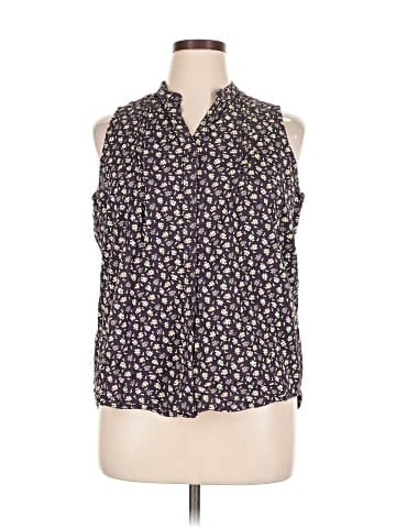 Woolrich Sleeveless Blouse (view 1)