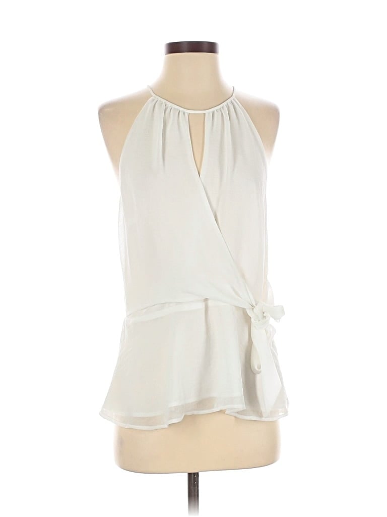 Pre-owned Vince Camuto Sleeveless Blouse In White