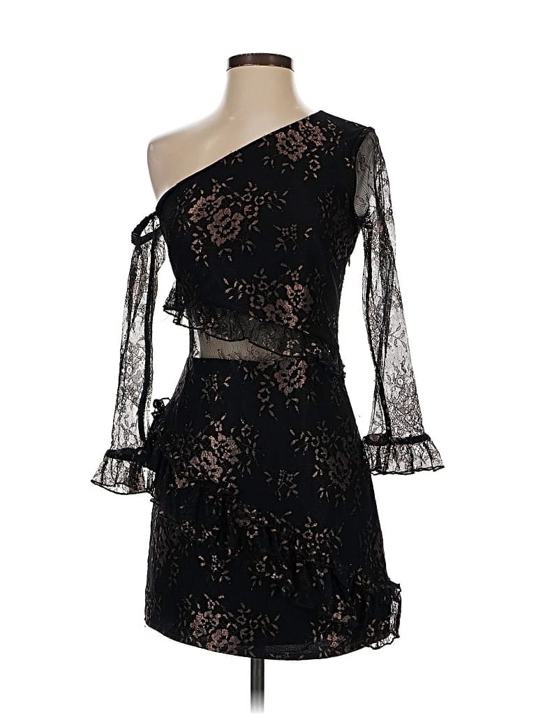 Pre-owned Lovers & Friends Cocktail Dress In Black