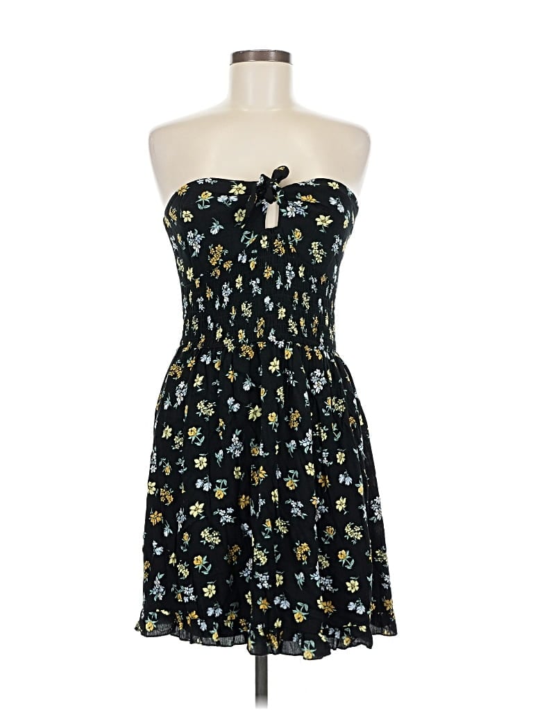 Pre-owned Xhilaration Cocktail Dress In Black