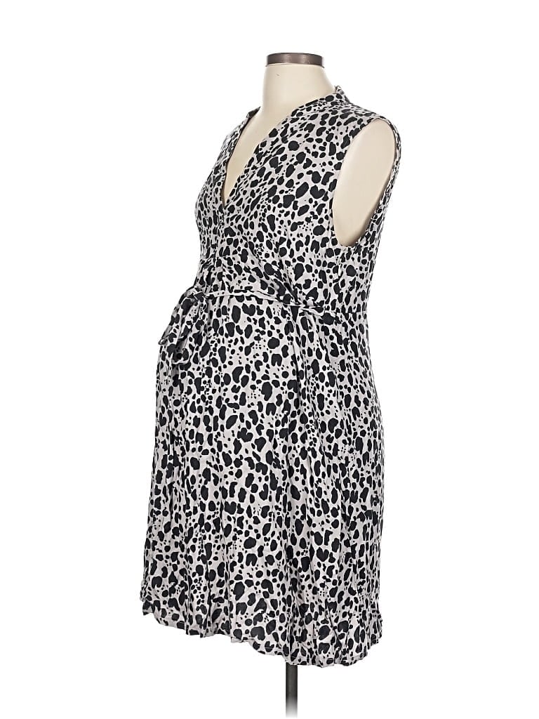 Pre-owned Isabella Oliver Casual Dress In Gray