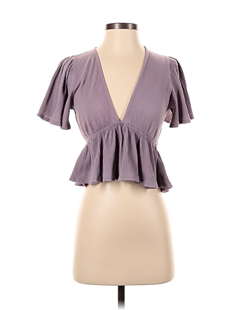 Pre-owned Urban Outfitters Short Sleeve Top Gray Plunge Neckline Tops