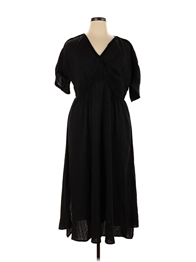 Pre-owned Bloomchic Casual Dress In Black