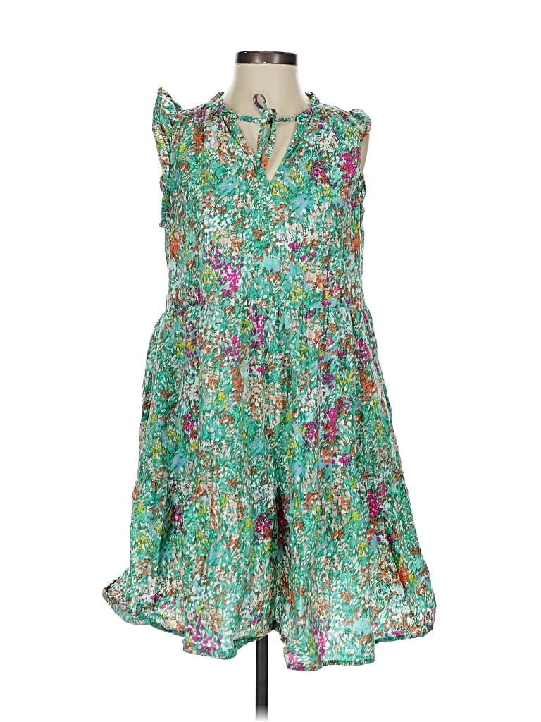 Pre-owned Time And Tru Casual Dress In Green
