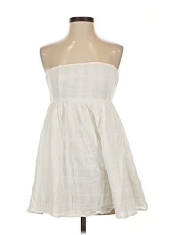 American Eagle Outfitters Casual Dress (view 1)