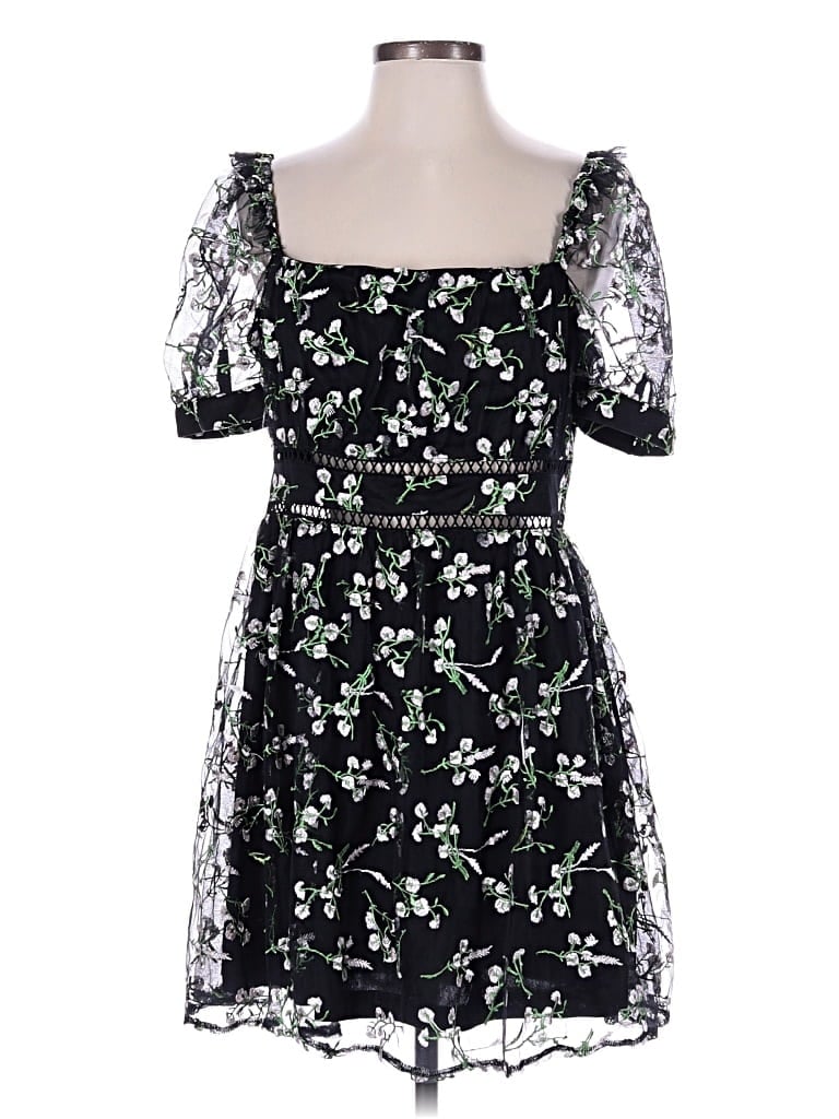 Pre-owned Lulus Cocktail Dress In Black