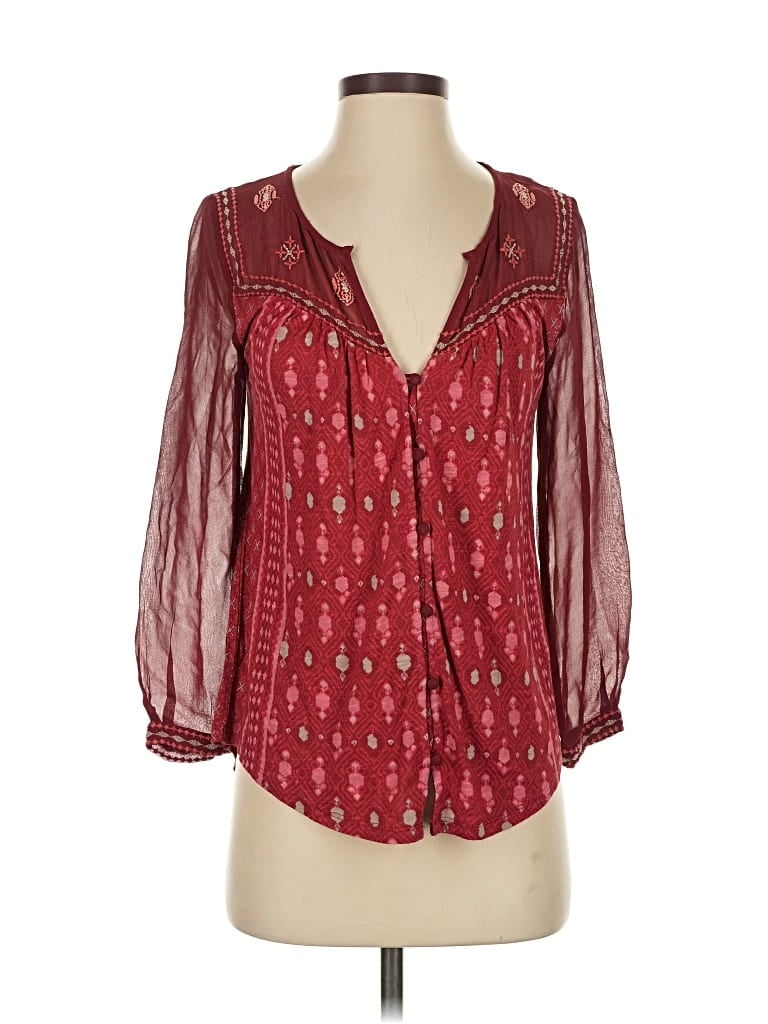 Click to view more detailed imagery on our partner's website Pre-owned Lucky Brand 3/4 Sleeve Blouse In Burgundy