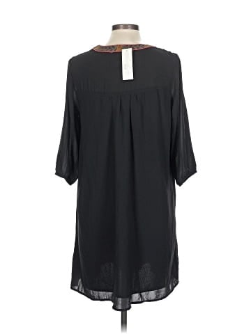 Under Skies Casual Dress (view 2)