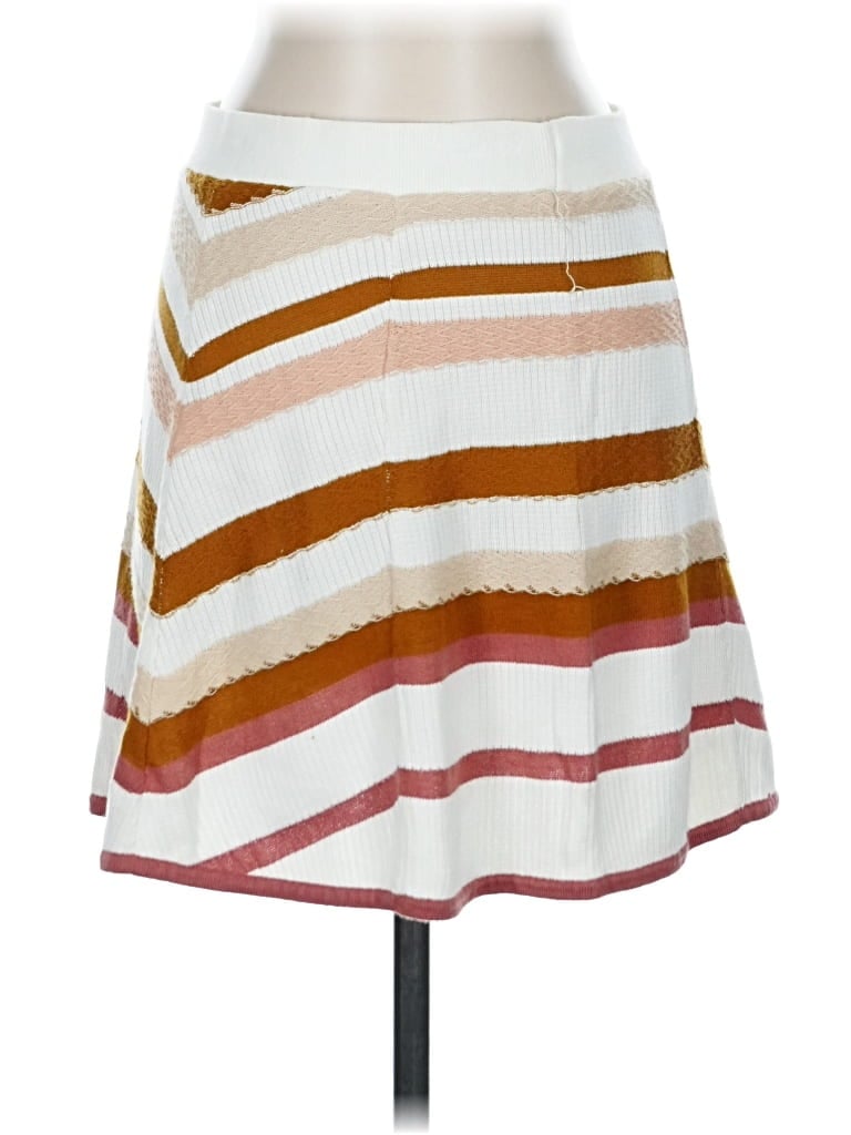 Pre-owned Free People Casual Skirt In White