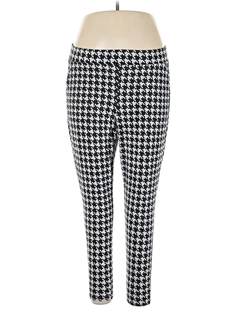 Pre-owned Torrid Casual Pants In Black