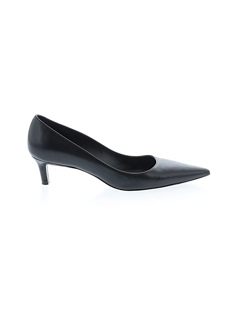 Pre-owned Stuart Weitzman Heels In Black