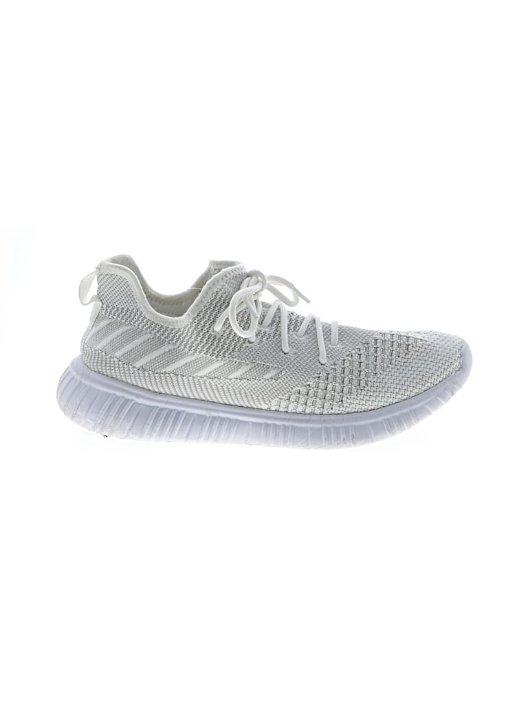 Pre-owned Avia Sneakers In Gray