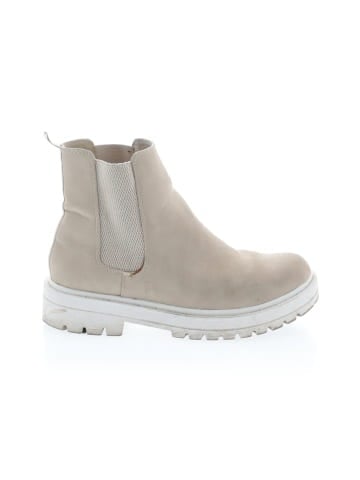 Unr8ed Boots (view 1)