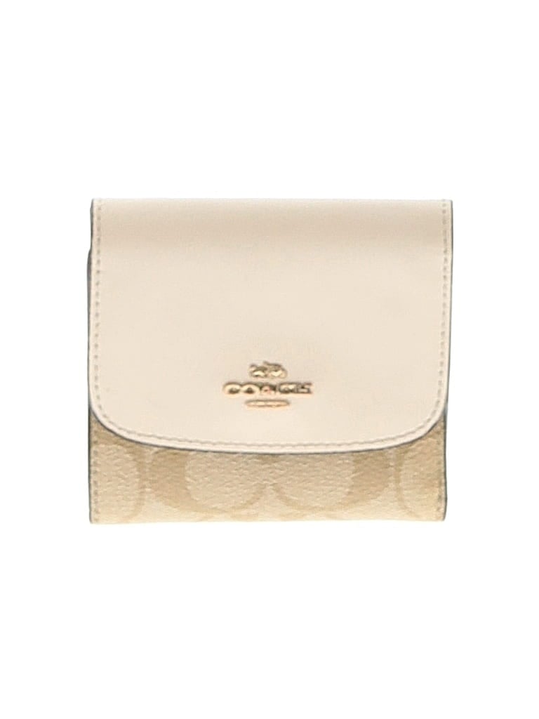 Pre-owned Coach Leather Wallet In White