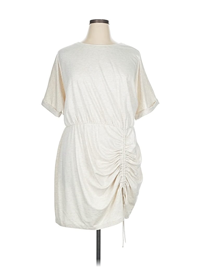 EXPRESS Pre-owned Casual Dress In White