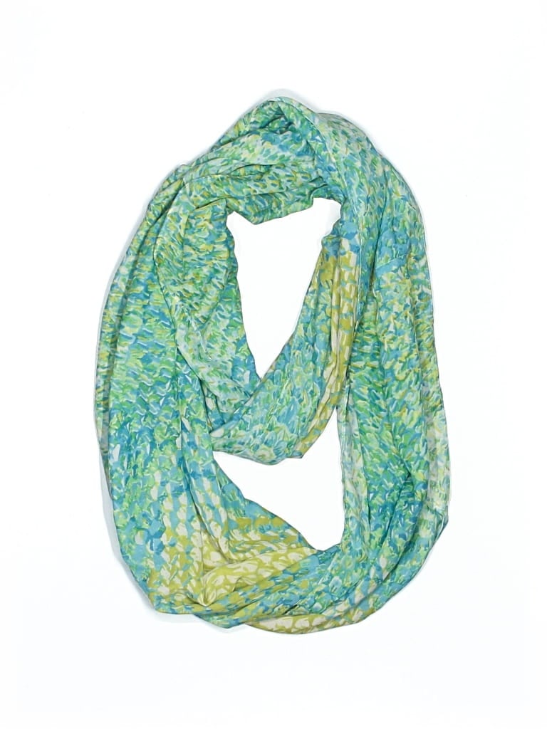 Pre-owned Echo Scarf In Green