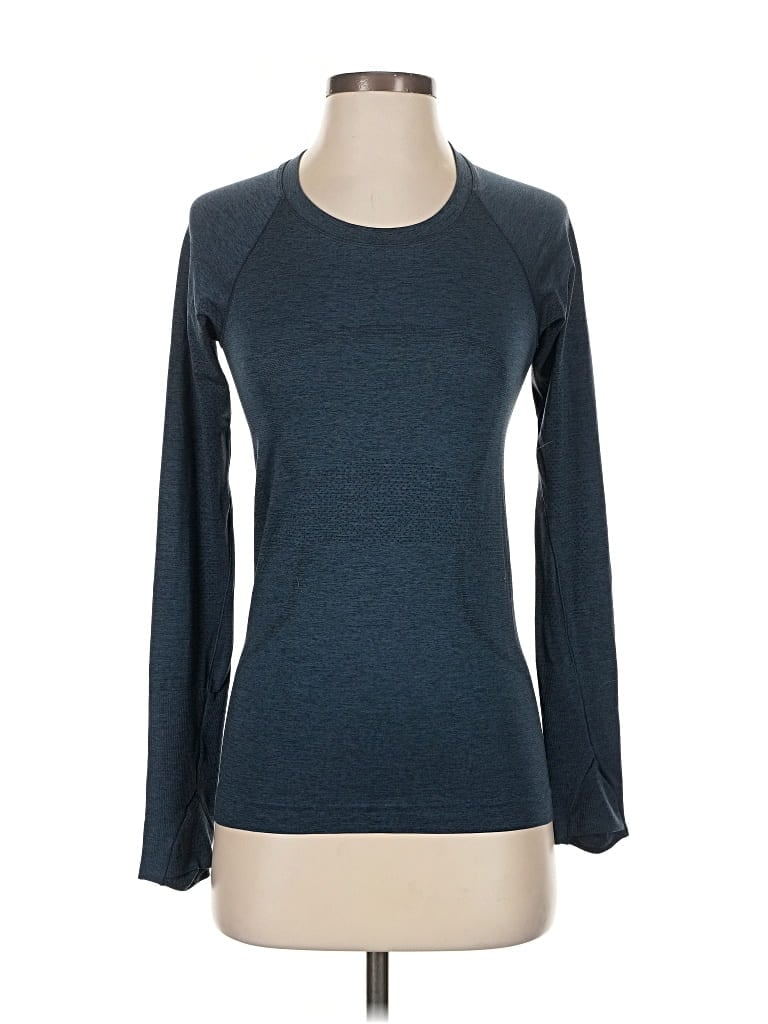 Pre-owned Lululemon Athletica Long Sleeve T-shirt In Blue