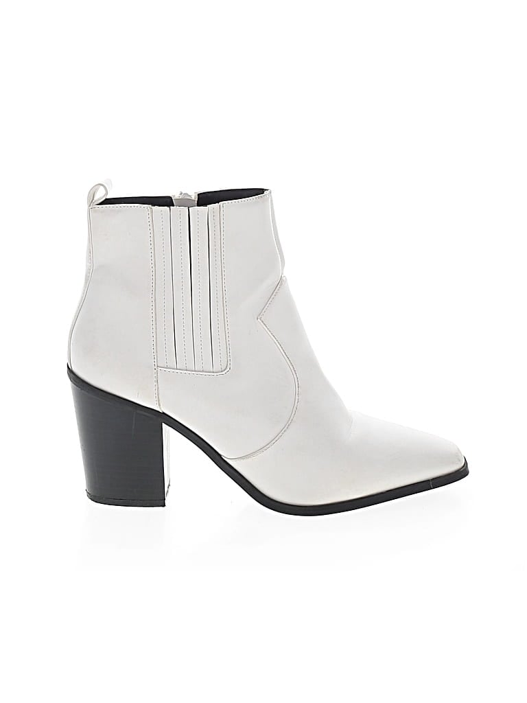 Pre-owned Forever 21 Ankle Boots In White