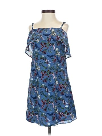 Alice + Olivia Casual Dress (view 1)