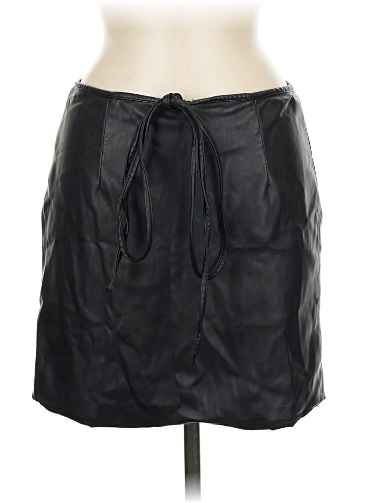 Click to view more detailed imagery on our partner's website Pre-owned Bardot Faux Leather Skirt In Black