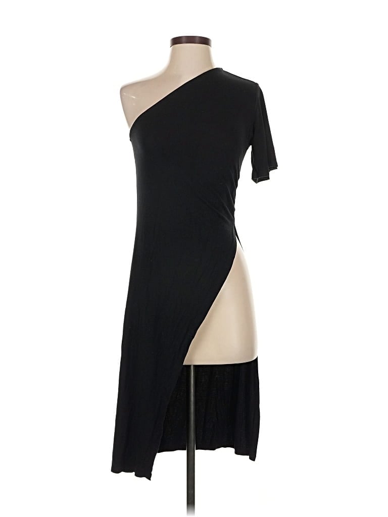 Pre-owned Venus Cocktail Dress In Black