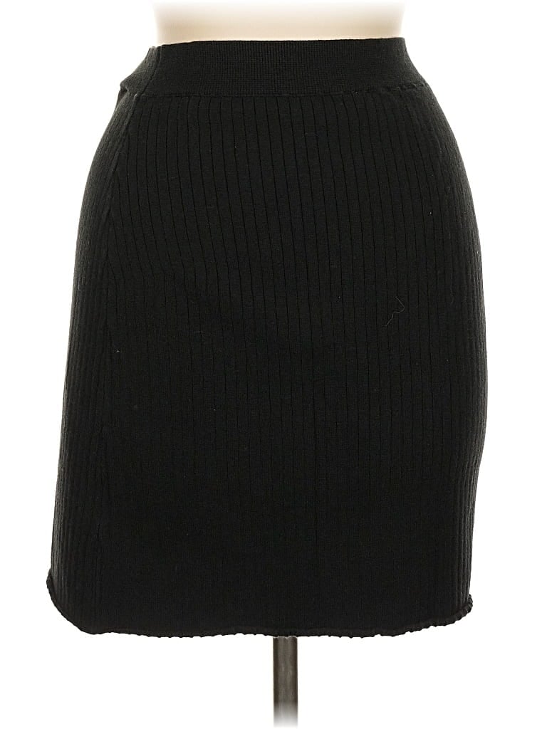 Pre-owned Free People Casual Skirt In Black