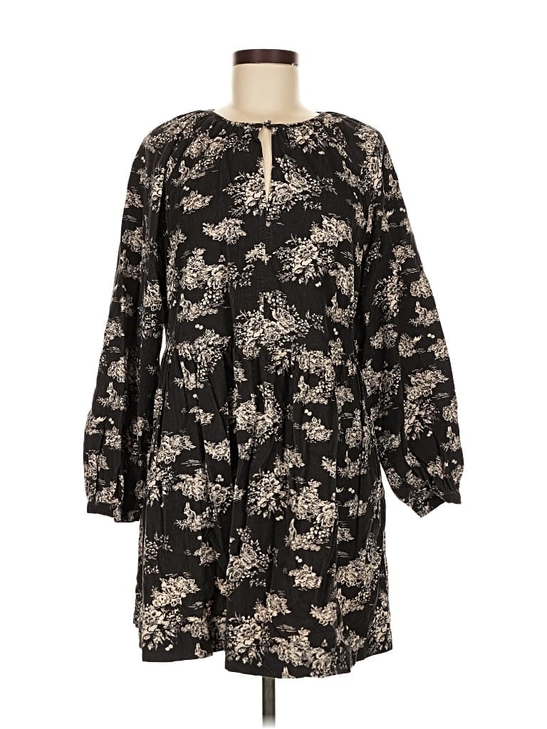 Pre-owned Universal Thread Casual Dress In Black