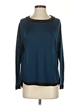 Label + Thread Long Sleeve Top