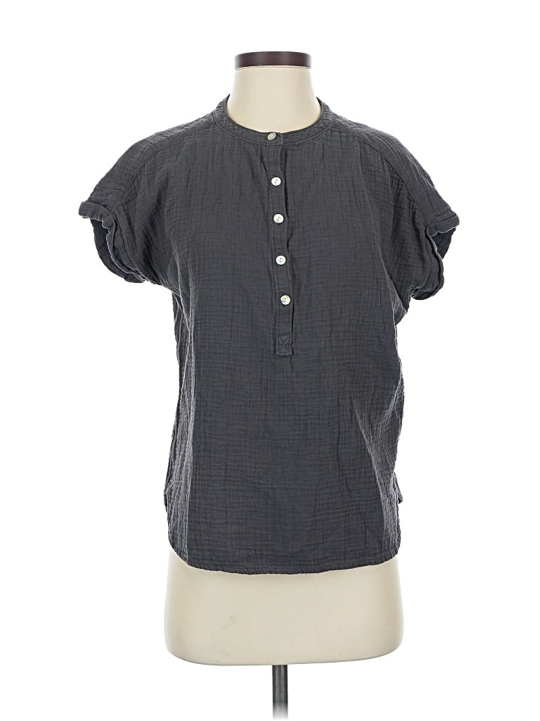 Pre-owned Faherty Short Sleeve Blouse In Gray