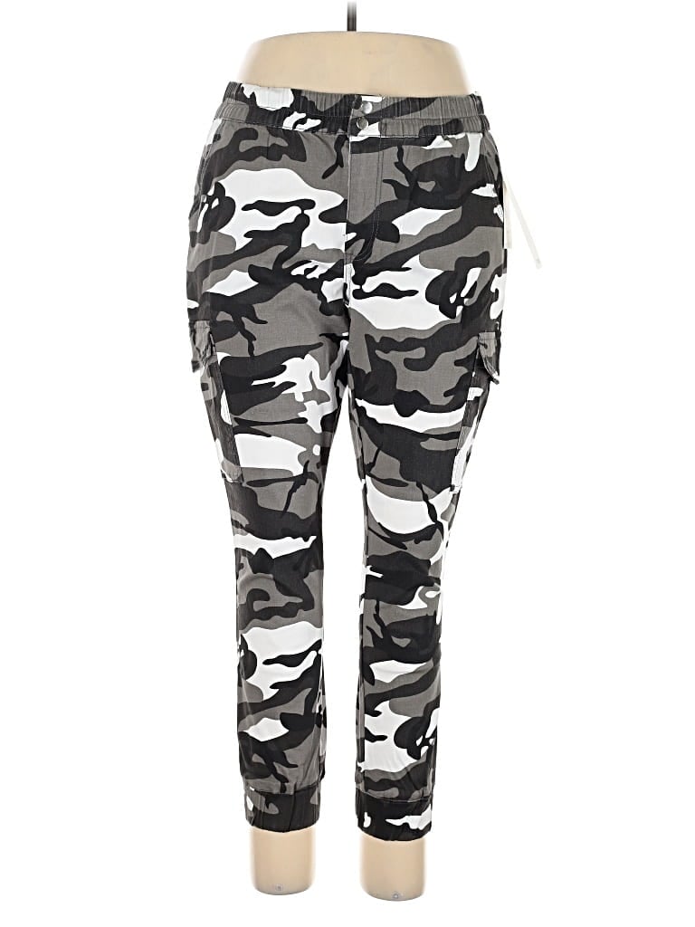 Madden Girl Cargo Pants In Multi